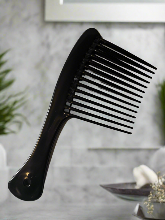 Black comb